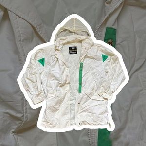 Vintage London fog white and green windbreaker!
